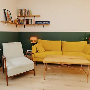 Stylowe Mieszkanie Blisko Targow Apartament